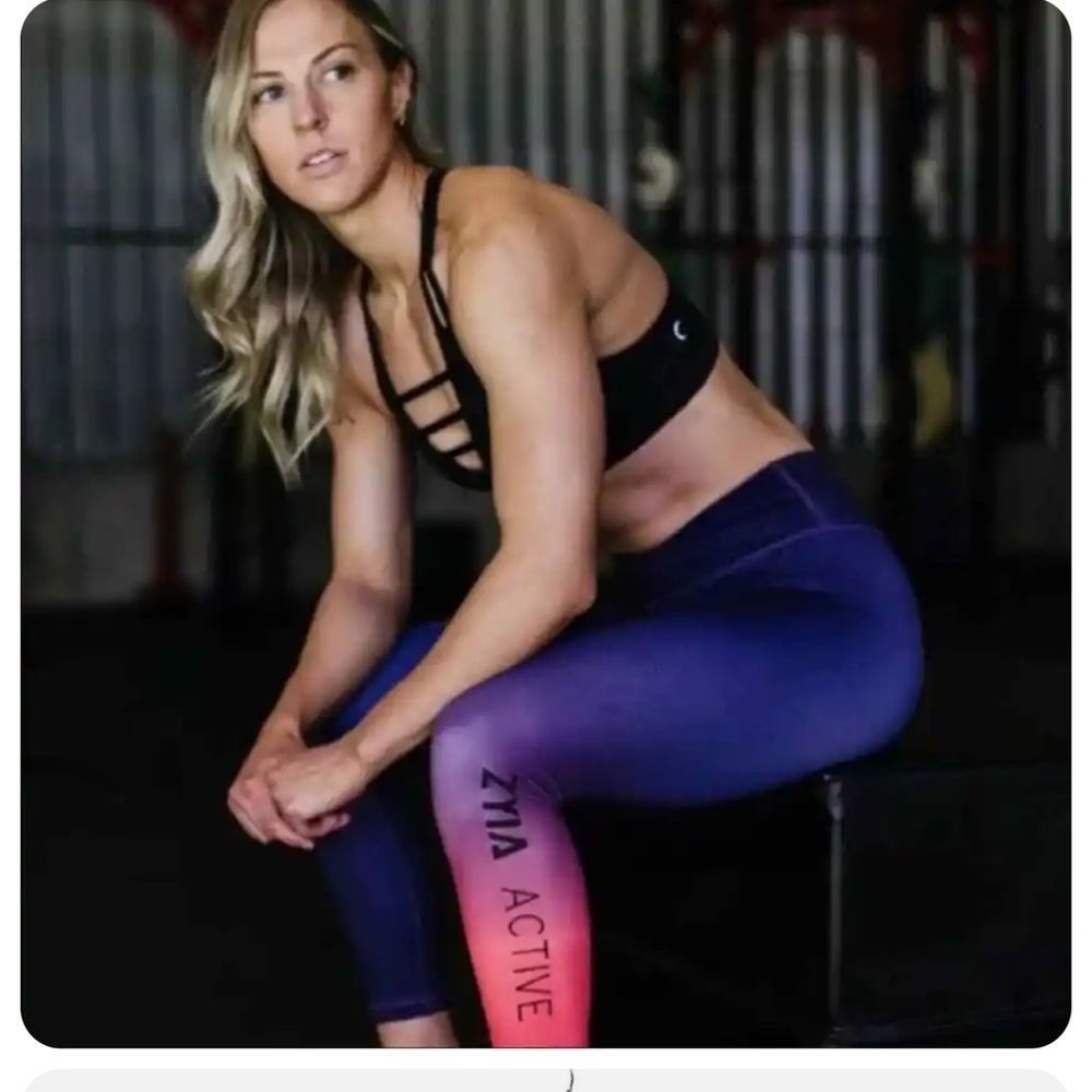 Zyia Purple Ombre Light N Tight Leggings